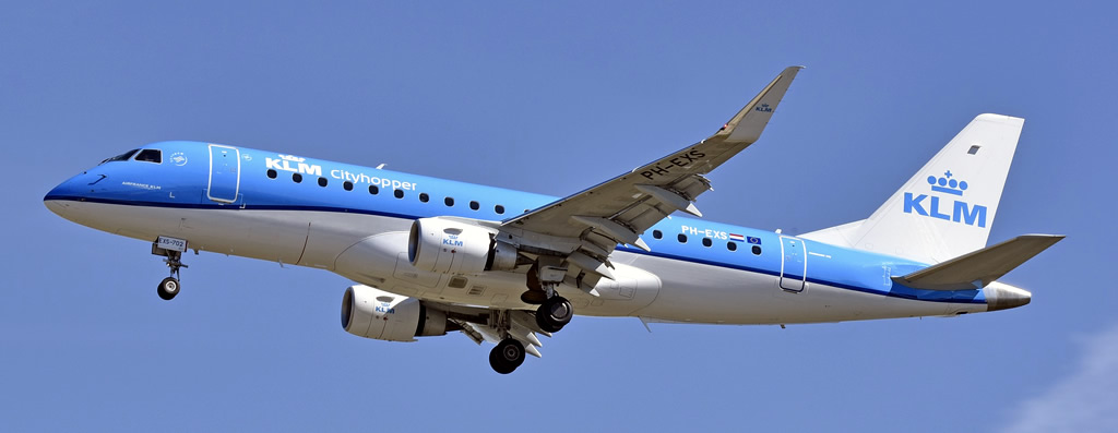 Embraer E175 of KLM, Registration Number PH-EXS